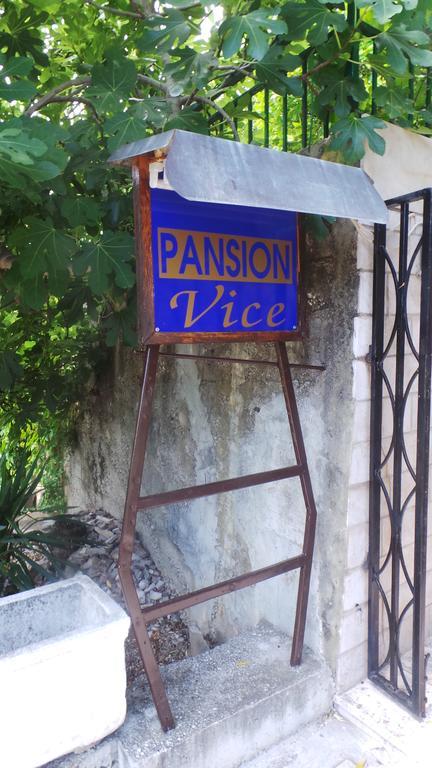 Pension Vice グラダツ エクステリア 写真