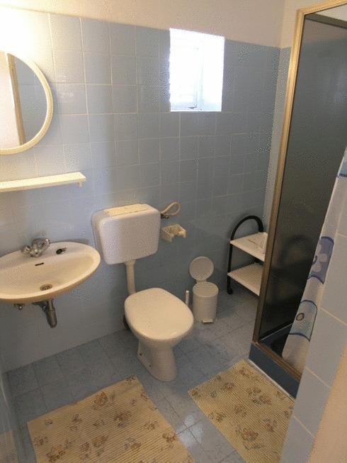 Pension Vice グラダツ 部屋 写真