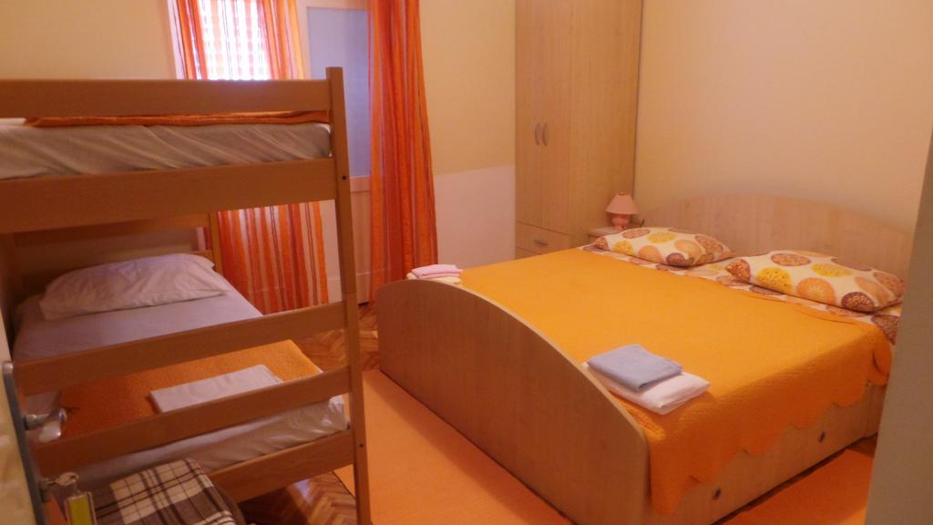 Pension Vice グラダツ 部屋 写真